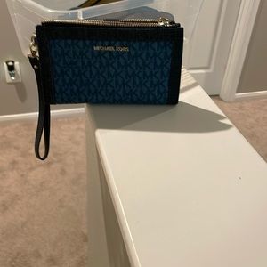 Michael Kors hand bag